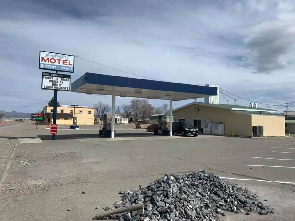 King Room at Inn On 95 McDermitt